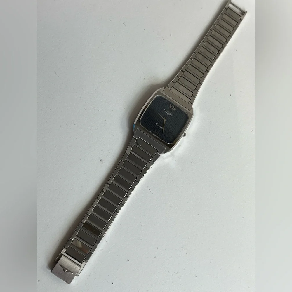 Longines Quartz men’s rectangular Watch (1982) - Picture 11 of 16